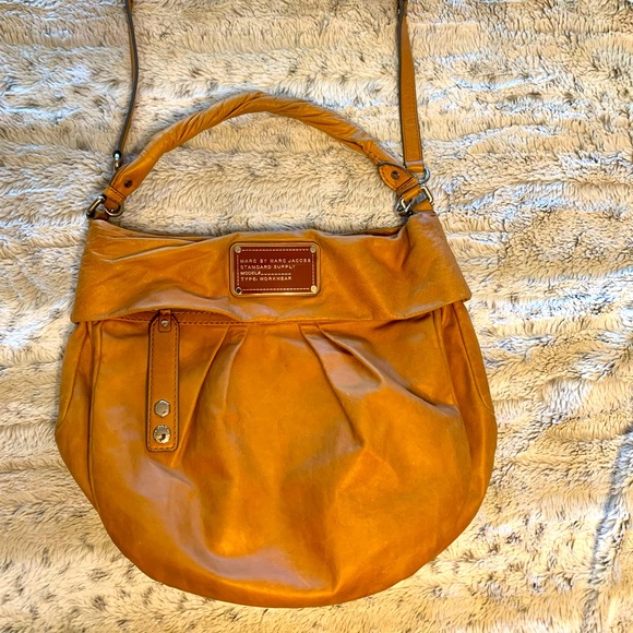 Marc by Marc Jacobs Twisted Q Hobo Bag - Picture 1 of 10